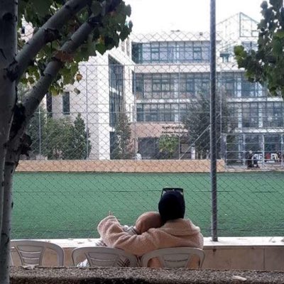 #NewProfilePic
بتفوز بأفضل و أحن صورة ، مع إنها بلا تخطيط ، بالكم نسميها الجنة 🥺

المهم أصدقائي، نصيحة للتعامل مع العشرينات ، غير إني أحافظ ع جنة صحبتي