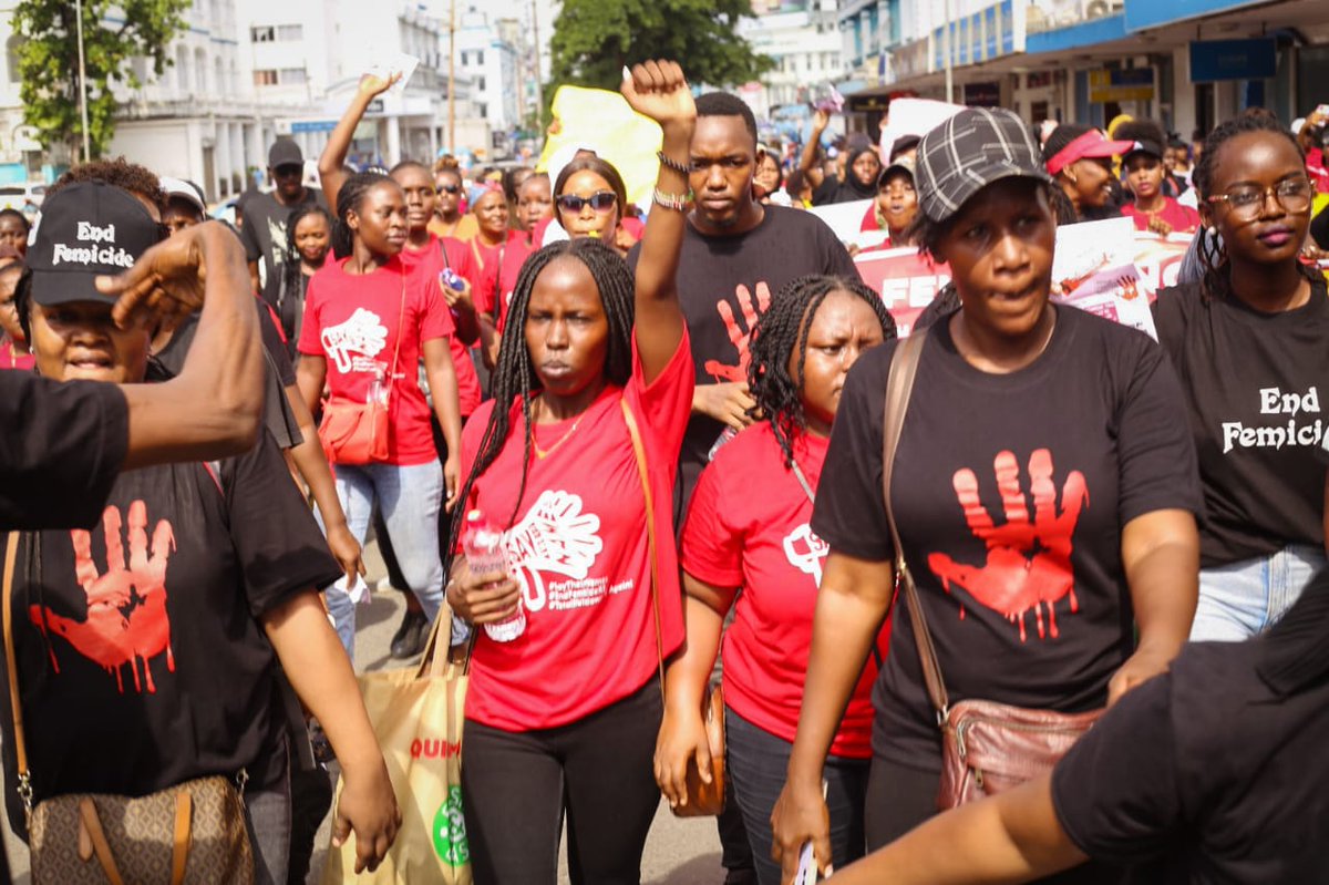 _salaton_ tweet media