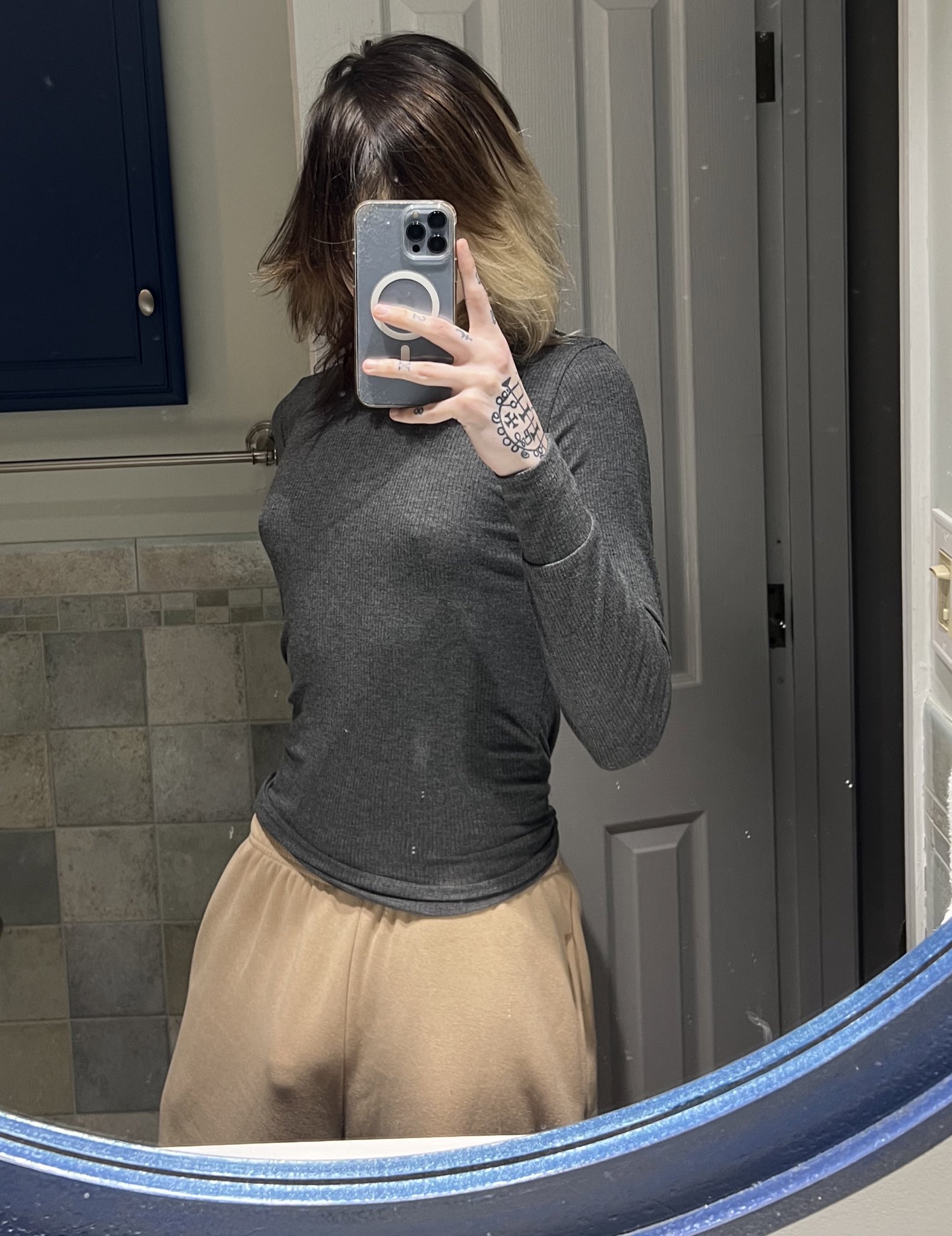 roo on X i think flaccid sweatpants dickprint is a wonderful name for a midwest emo band https t McutO0wXJW X