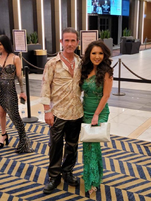 AVN Awards 2024 red carpet with Tia Kai. https://t.co/kUMVR5KMYD