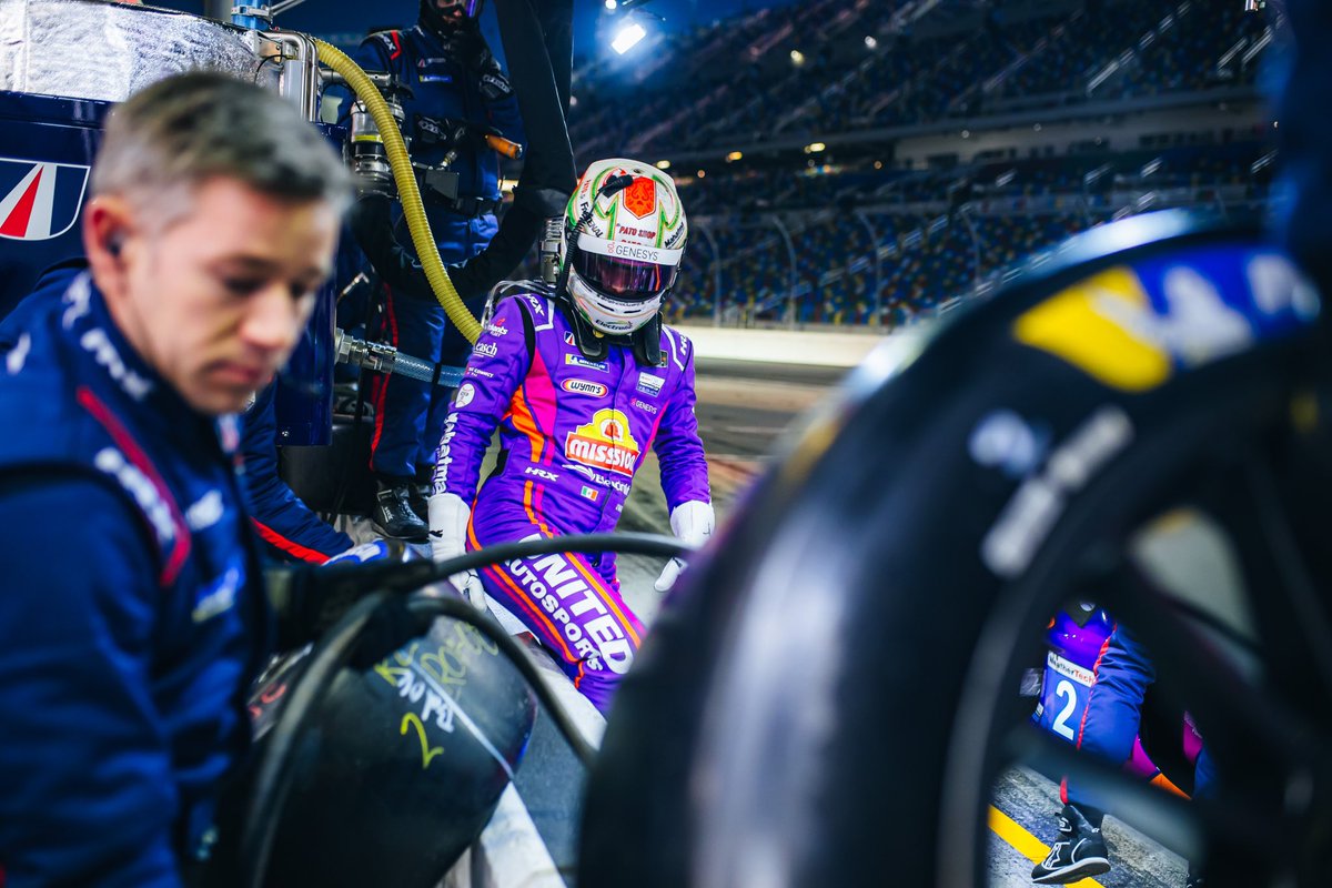 UnitedAutosport's tweet photo. We’ve started Sunday right, up front in P1 ☝️ 

Awesome job out there @PatricioOWard … over to you @keatingcarguy 👌 

#BeUnited #Daytona24 #Rolex24 https://t.co/yuCjZ1dXG6