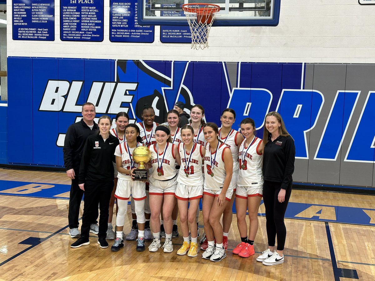 NancyKing34's tweet image. I’m so proud of my team, can’t wait to see what the rest of this season brings! @CoachStevensUBA @PheeElite @PapaBrum #thisisgood