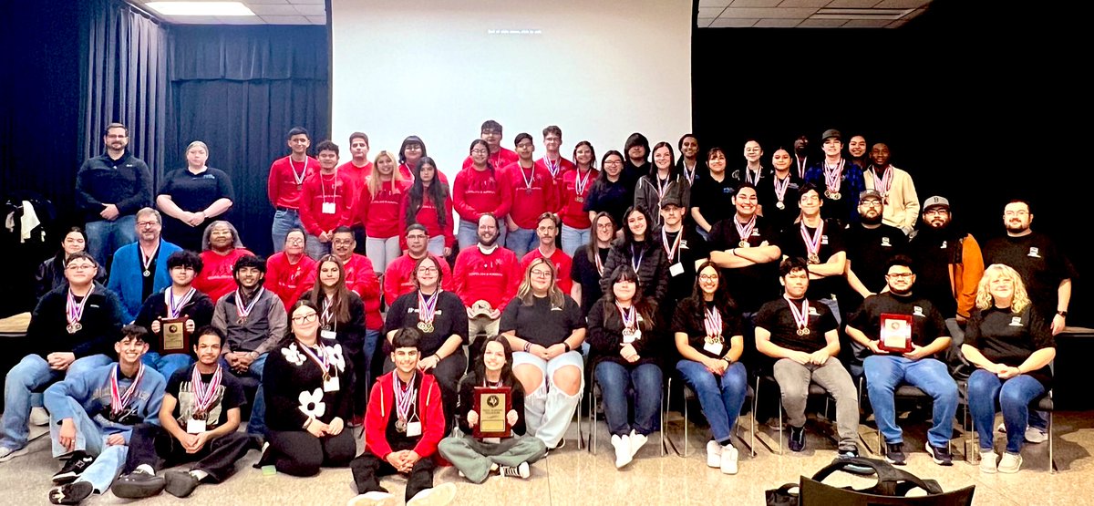 So PROUD! @newtechodessa Regional Small School Champions, @OCAwolves 2nd place small school, @Permian_GoMOJO 4th place large school, and @BigRedBronchos 5th place large school! These teams are amazing! @EctorCountyISD @vesely_kristenn @drliliananez @HewittAndi