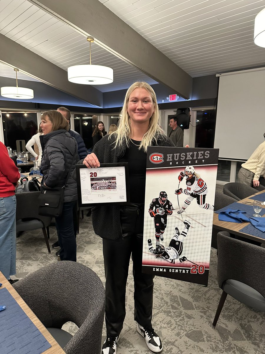 St. Cloud State Women’s Hockey tweet media