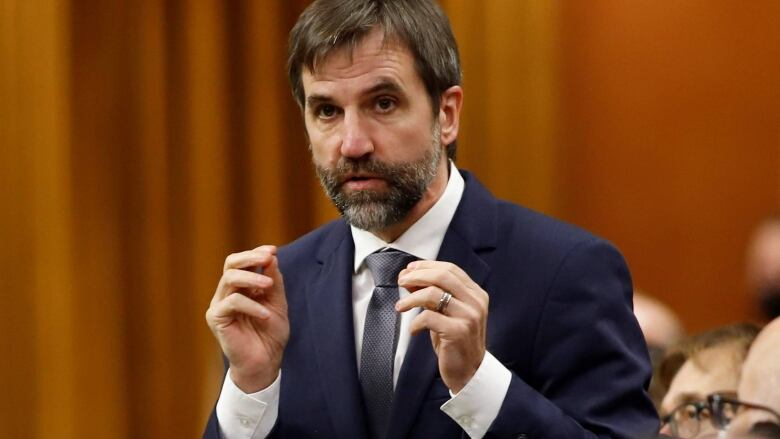 govt_corrupt's tweet photo. Tucker Carlson came to Canada & embarrassed the Liberals this week.  Since Trudeau couldn't declare an emergency, freeze assets, plant evidence & throw Tucker in jail like he did with the #Coutts4...

His govt had a nervous breakdown & claimed they were victims of political violence.  This govt is made up of a bunch of whiney losers...