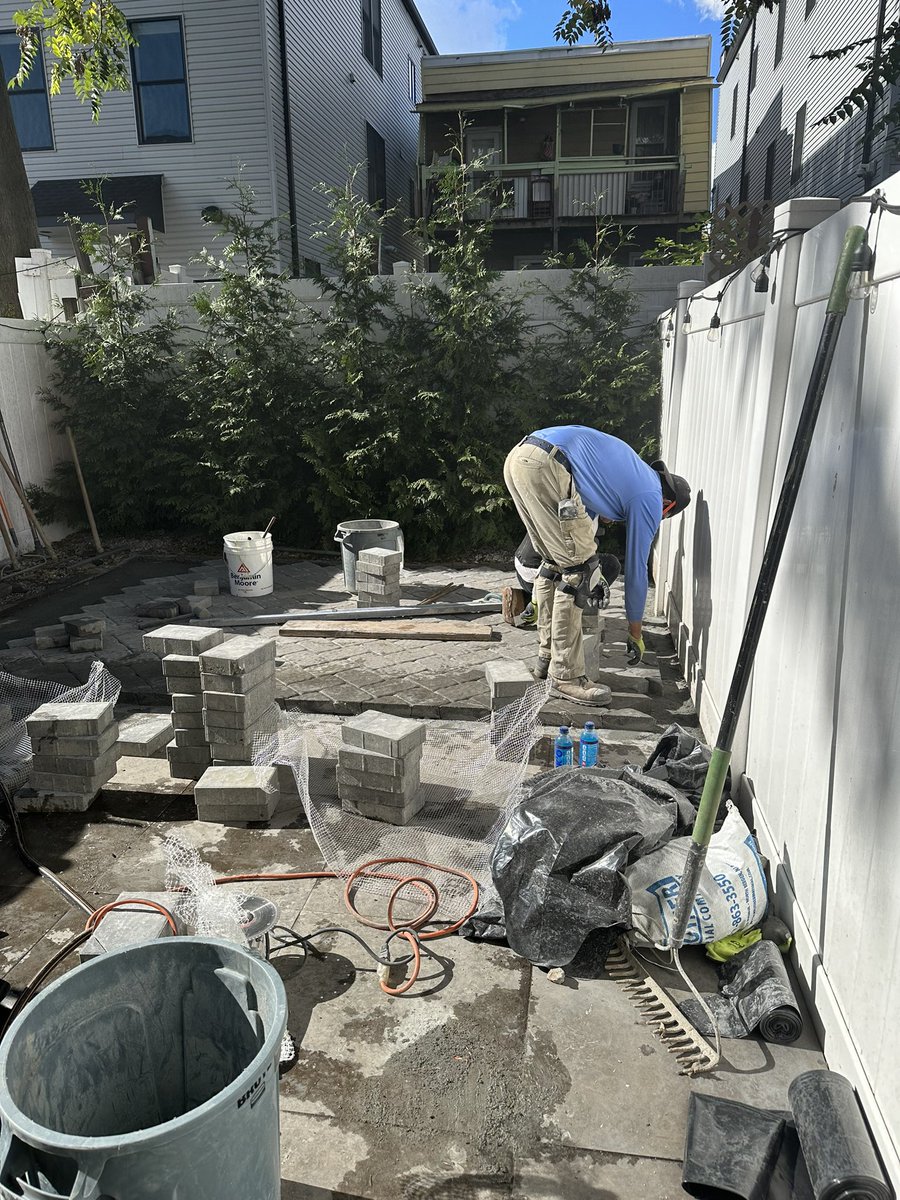 JKPOHLandscape's tweet photo. At JKPOH Landscaping Inc, our mission is to provide the highest quality landscape design services to our clients. We strive to create beautiful outdoor spaces that enhance the natural beauty of the environment while meeting the unique needs of each client. https://t.co/J5QfyzU6Cx
