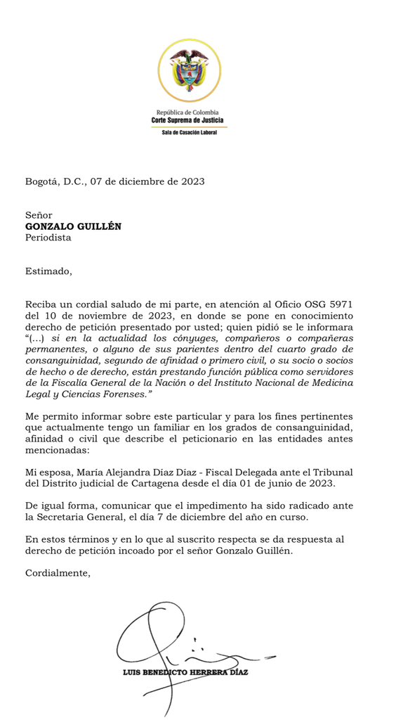 HELIODOPTERO's tweet photo. El magistrado de la Sala de Casación Laboral de la @CorteSupremaJ Luis Benedicto Herrera me contestó tardíamente un derecho de petición informando que el pasado 1 de junio el @FiscaliaCol Francisco Barbosa le empleó a su esposa (Alejandra Díaz Díaz) como Fiscal Delegada ante el Tribunal del Distrito Judicial de Cartagena. Este cargo tiene un salario cercano a los 31 millones de pesos mensuales. Mi petición fue del 10 de noviembre de 2023 y debido a ella Herrera dijo que un mes después comunicó un impedimento ante la Secretaría General, sobre el cual no se ha dicho qué resultado tuvo. Vale destacar aquí que el gran trancón y sabotaje de votos en blanco para elegir a la nueva Fiscal General está en las salas laboral y civil.