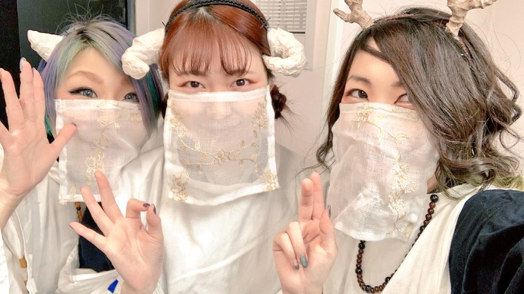 cw_rokudo's tweet photo. 🦌🐑🐂‼️本日‼️🐂🐑🦌

「リト・ラビット降臨祭-再生ト葬送ノ喪失-」
開場/13:30 開演/13:45
会場▶新宿SCIENCE
料金▶一般:2500円 当日:3000円

六道🕛14:30～14:50🕛
(物販14:50～15:50)

気を付けてご来場ください🙇‍♀️
元気にお会いしましょう🙏🙏🙏 https://t.co/yU4WQupuHq