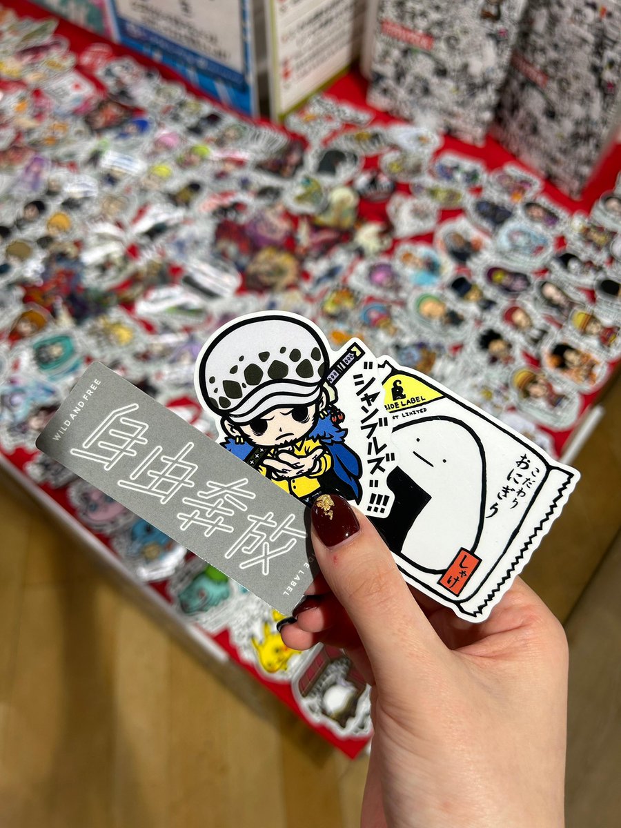 Backside works. アートフェア東京 2024 サイン入りステッカー