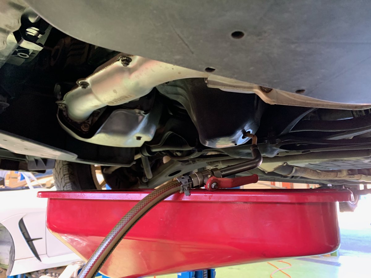 kit_service0429's tweet image. YA5　オイル交換
⇒ ameblo.jp/kitservice/ent… 

#アメブロ 
#エクシーガ
#YA5
#オイル交換
#オリジナルエンジンオイル
#S429R
#点検
#オイル漏れ
#SUBARU専門店
#KITサービス
#群馬県
#太田市
#メカニック募集中