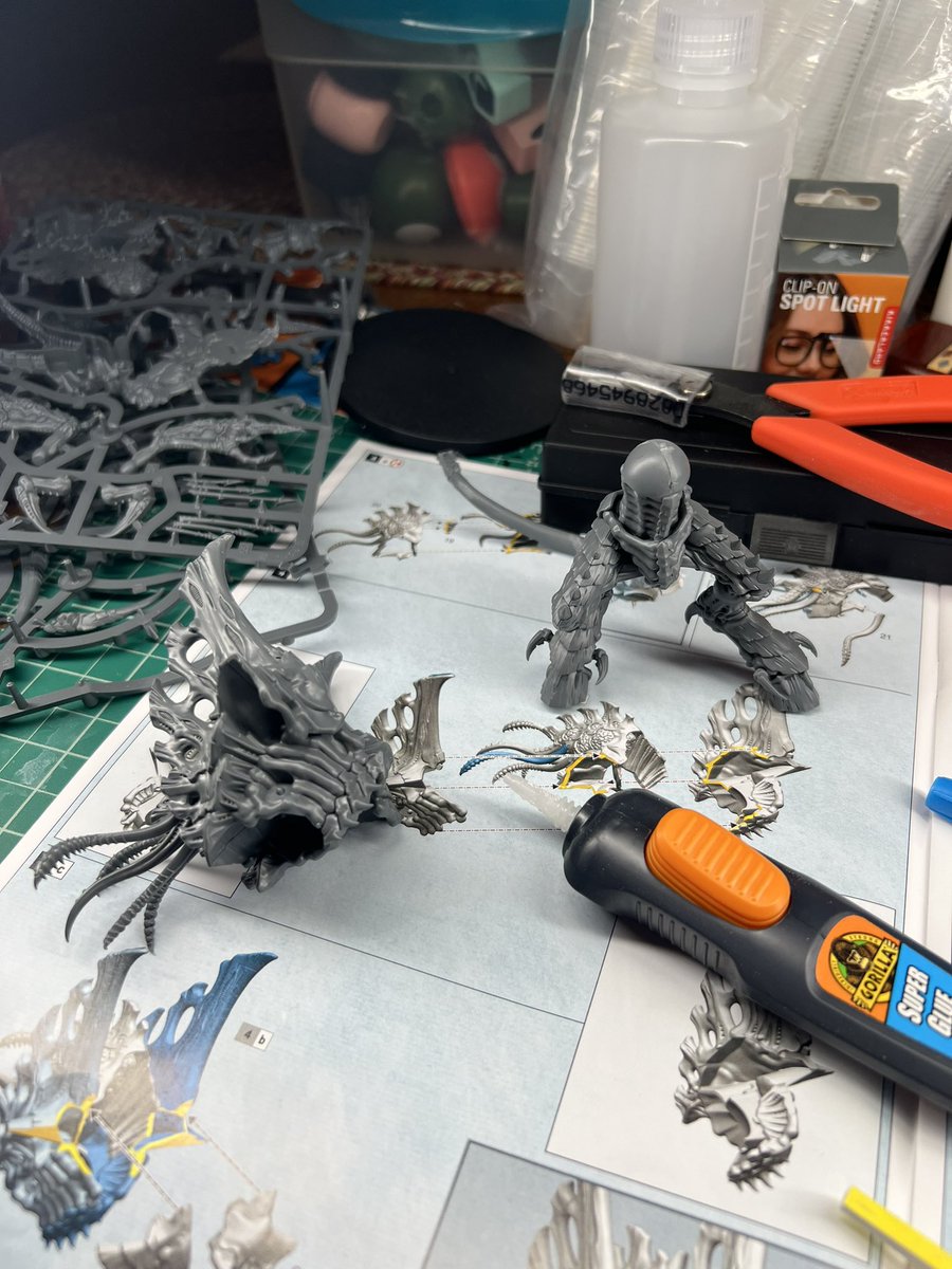 Azogthemad's tweet photo. Tyranid Norn Emissary. https://t.co/3ewh8E3o4j
