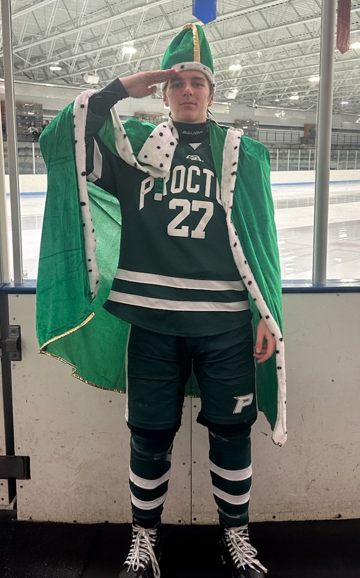 Rails_Hockey's tweet photo. Nice road win today against a fired up @TVhockeyy team 3-0.  @AjReyelts picks up the 31 save shutout.  @CarsonPavlowich takes the 👑 today with 2 🍏's and great defensive zone play. #Railstrong #70Years https://t.co/O4r5sEMeB7