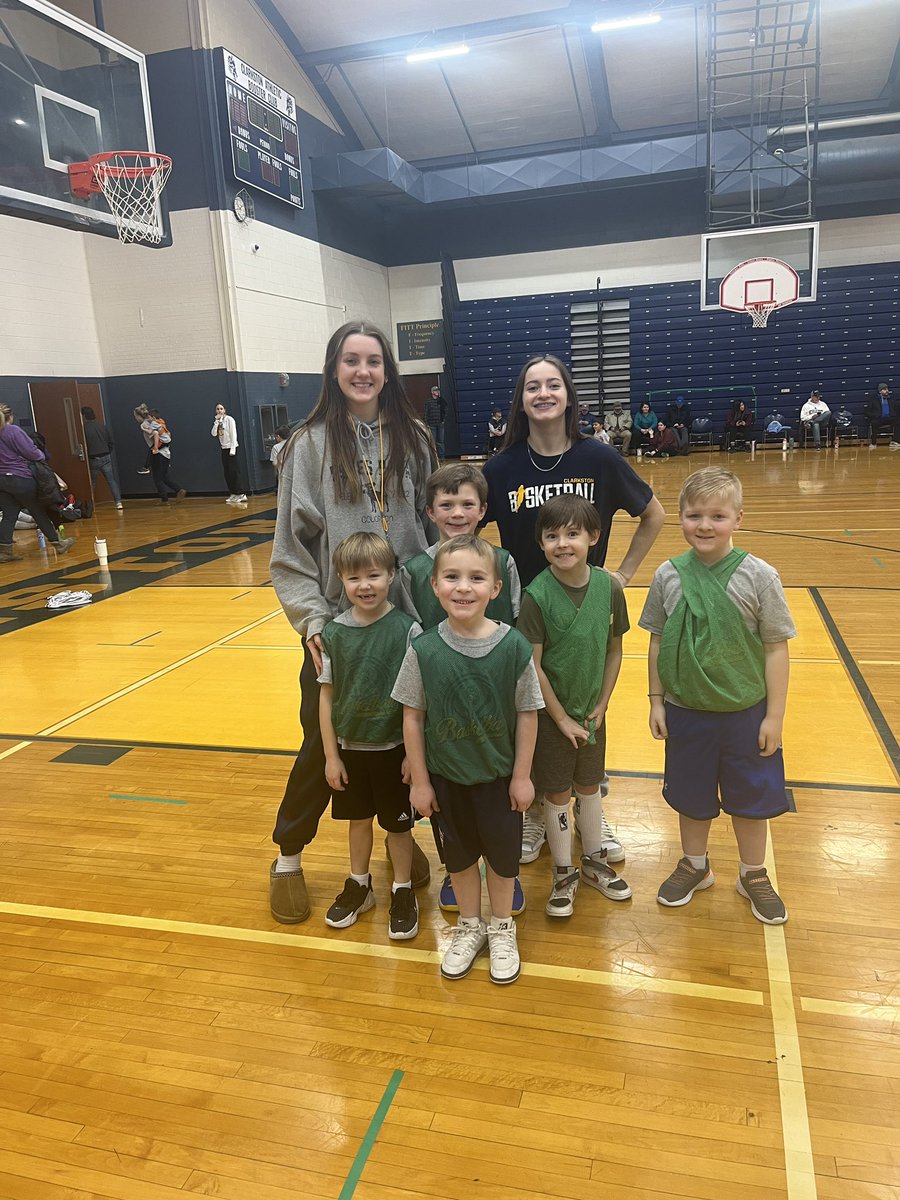 And that’s a wrap!!  Horizon Hoops is officially done - our last one at CJHS ever!  This is just a portion of our hoopers, but we always love working with our future <a href="/TheCHSWolves/">Clarkston Athletics</a> Wolves!  THANK YOU HH Coaches - I appreciate you more than you know! 🫶 <a href="/ClarkstonNewsMI/">The Clarkston News</a>