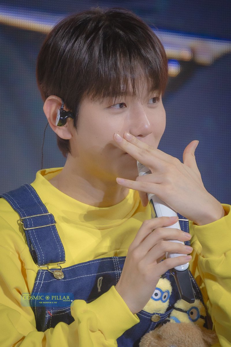 CosmicPillar's tweet photo. Beautiful fingers.
#백현 #BAEKHYUN
 #과자파티 #SNACK_PARTY https://t.co/iNmjT8nMyX