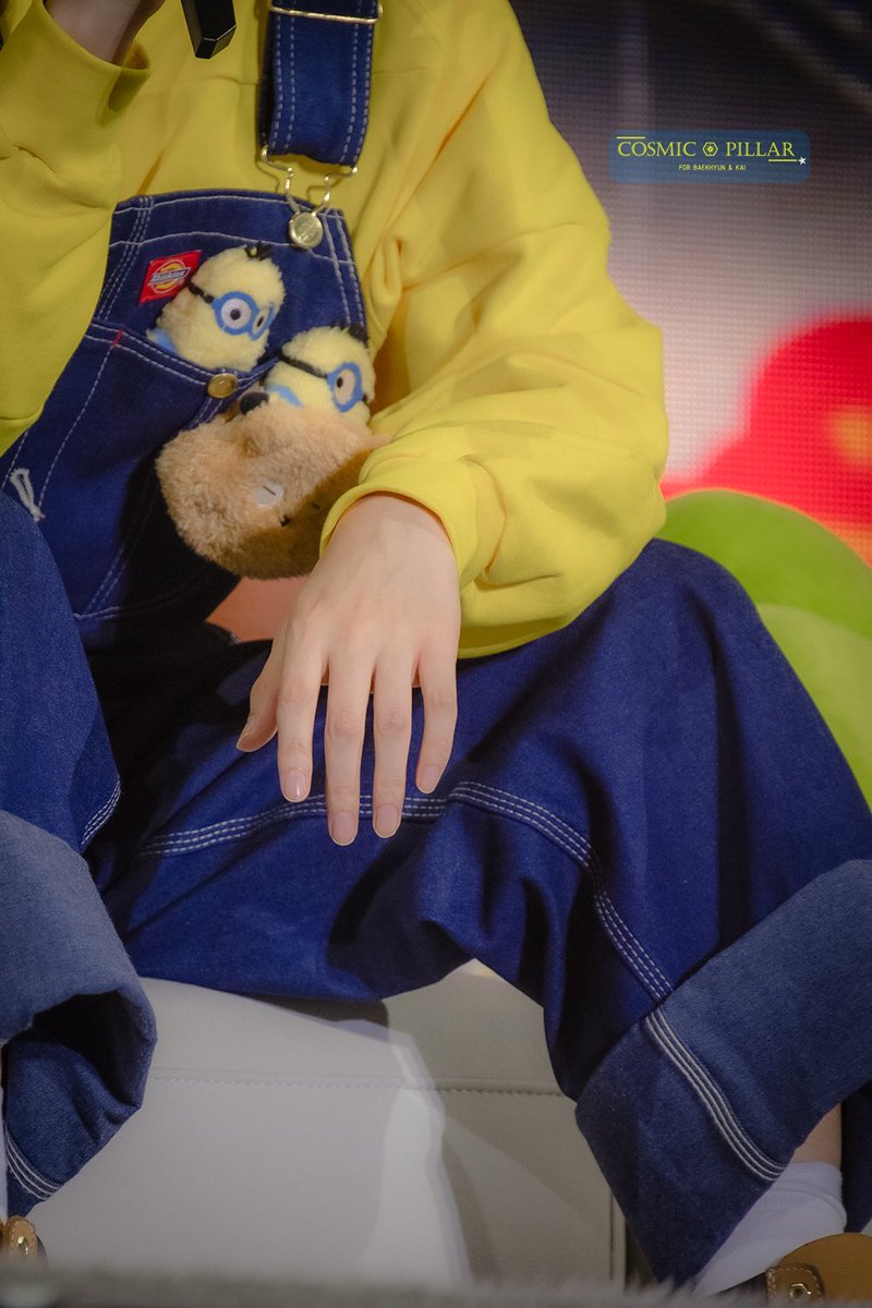 CosmicPillar's tweet photo. Beautiful fingers. part2🫶🏻
#백현 #BAEKHYUN
 #과자파티 #SNACK_PARTY https://t.co/PrPSpsOONa