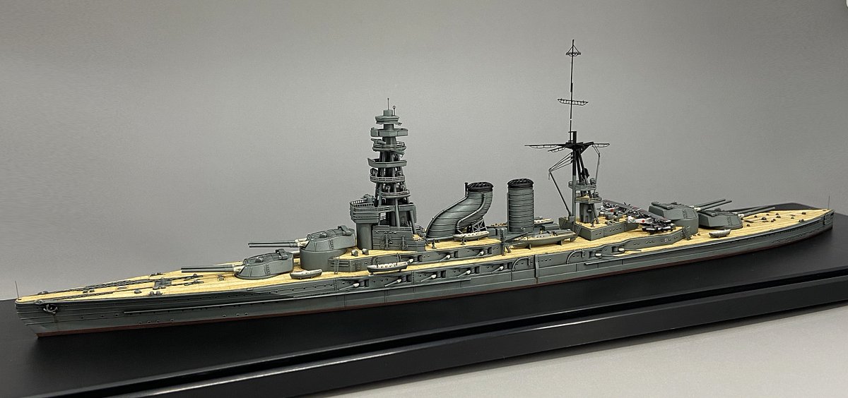 har36600's tweet photo. 戦艦 長門 1927 完成しました。
キットはアオシマ製　1/700 ウォーターライン No.124
純正エッチングが手に入らなかったので艦これキットや汎用エッチングでディテールアップしました。
#アオシマ
#艦船模型 https://t.co/LM6SeCrgea