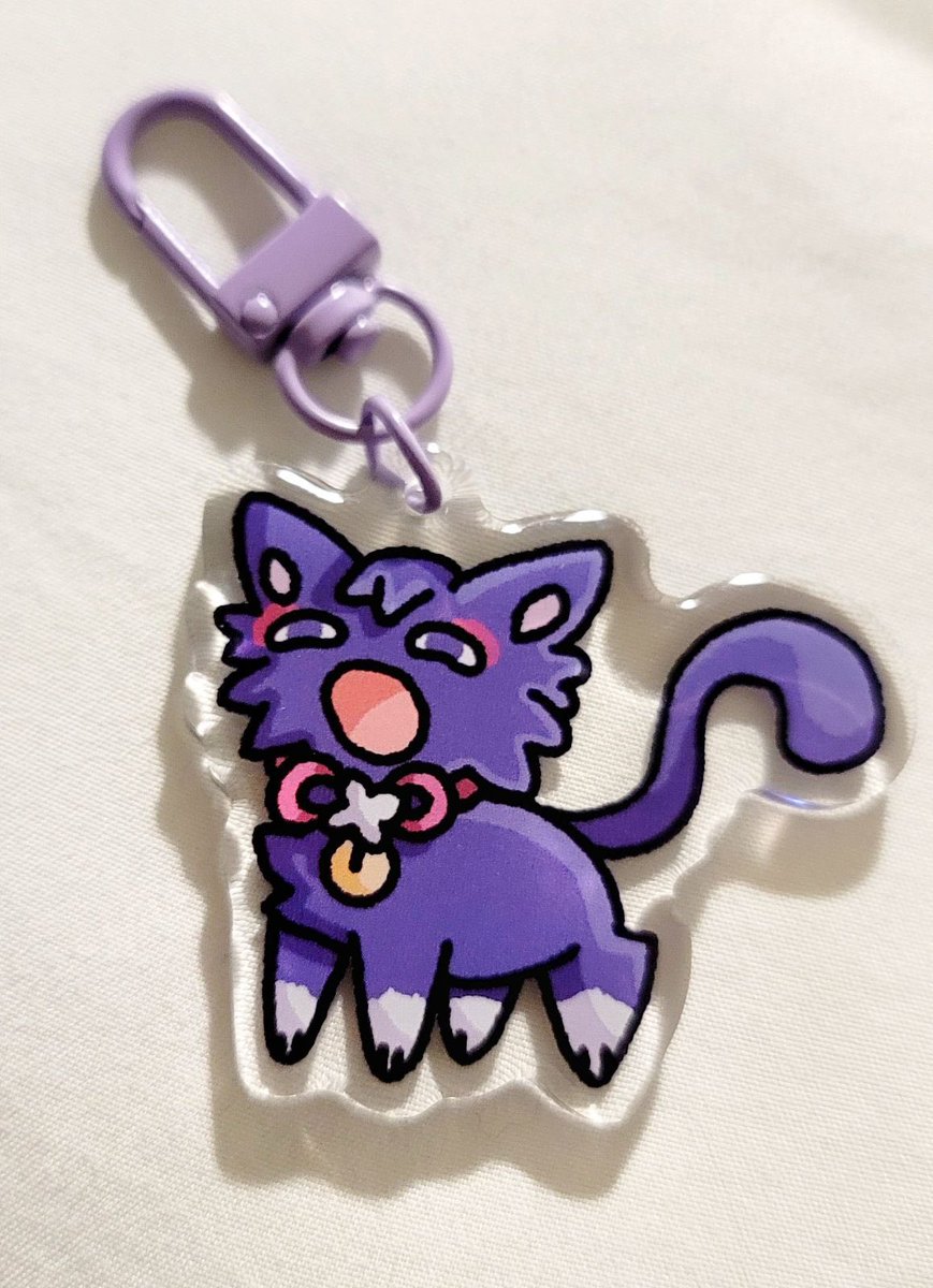 :O Thank you @VograceCharms for the lovely work!! Scara meow came out so so cute. Made this as a personal keychain for myself, but if anyone might be interested in one, please let me know! :D #scarameow #scaramouche #genshinimpact #genshinimpactfanart