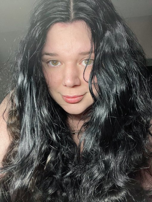 🫦 https://t.co/Wo9aYIAsQb