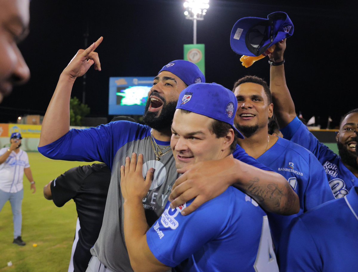 ¡Llegó la 2️⃣4️⃣ de los @tigresdellicey! 🐯🏆

#LIDOM #SerieFinalLIDOM #CopaBanreservas