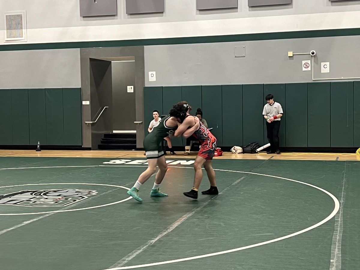 Best of luck to Sr. Max Nevinger and So. Lennon Ojeda as they advanced to day 2 of @CPLAthletics Wrestling City Championships!