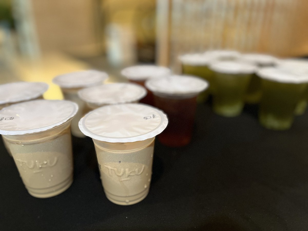 biar kuat menghadapi (kengantukan) hari ini 😎