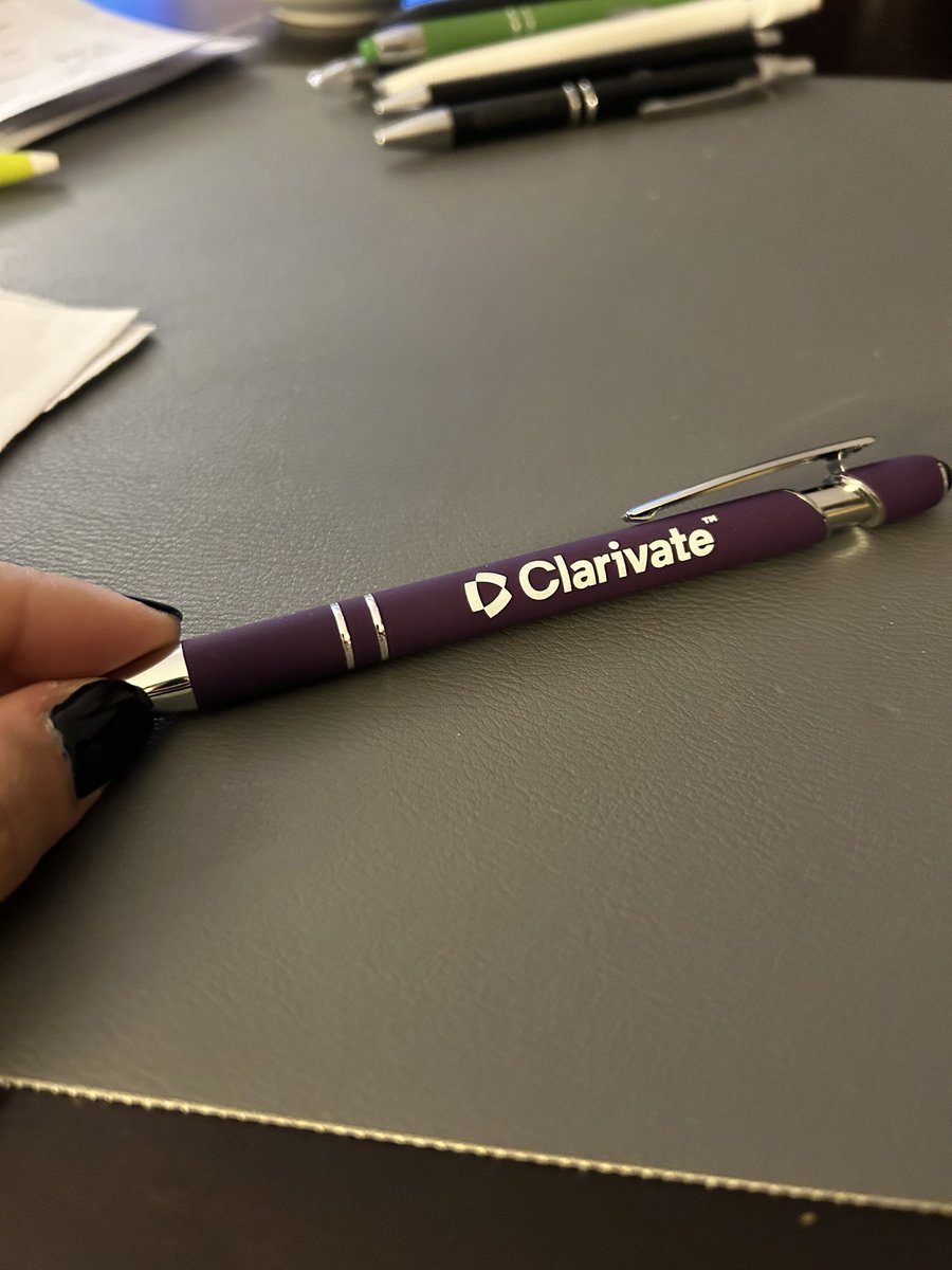 @emilymelissabee @projecteuclid @hooplaDigital @MROOinfo @CanonCanada /6 finally, the winner, and returning champion: @Clarivate! That gorgeous aubergine silicone barrel with a decent heft and handy screen tip… it’s the best of the year! #OLASC2024