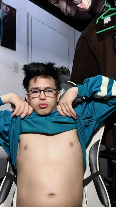 My mood every morning💦 https://t.co/idc7o2nzrD<a href="/tag/twinkforhire"class="tags"><span>#twinkforhire</span></a>