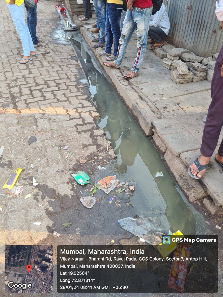 Mehtab_Sidd's tweet photo. Overflowing of shivprerna bldg.toilet material and water at road. No body care about people of BHARNI NAKA Antop hill beat 174 @mybmcWardFN  BMC SWD ??? Why not ready to take legal action @mybmc @CaptTamilSelvan @CMOMaharashtra @mybmcSWD  @IqbalSinghChah2  @SwachhBharatGov https://t.co/bCmF3yhqRI
