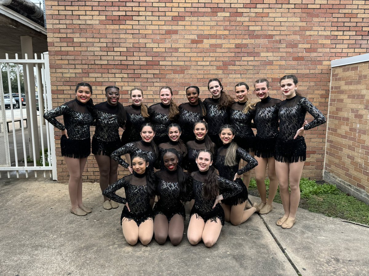 Foster Flairs Drill Team tweet media