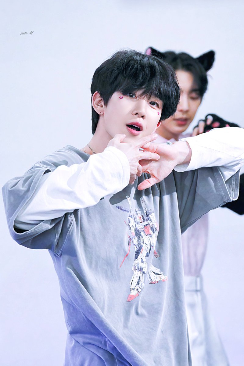 marudechi's tweet photo. 케타포 이 옷도 5년입음 https://t.co/fckLcOkk8x