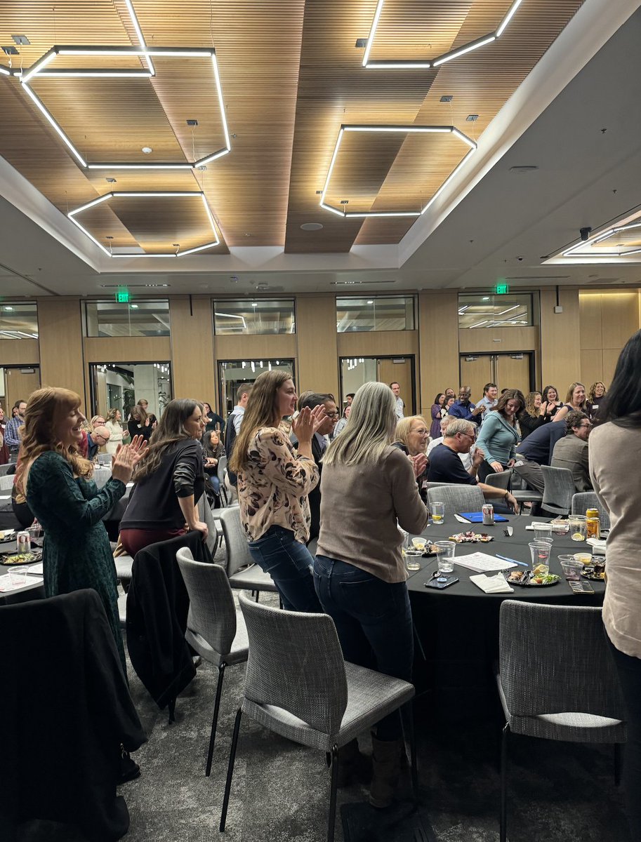 It was an honor to celebrate our fearless leader @CraigTJordanLab on his 10 years as chief of the division. @CUHematology @CUDeptMedicine A standing ovation-of course!