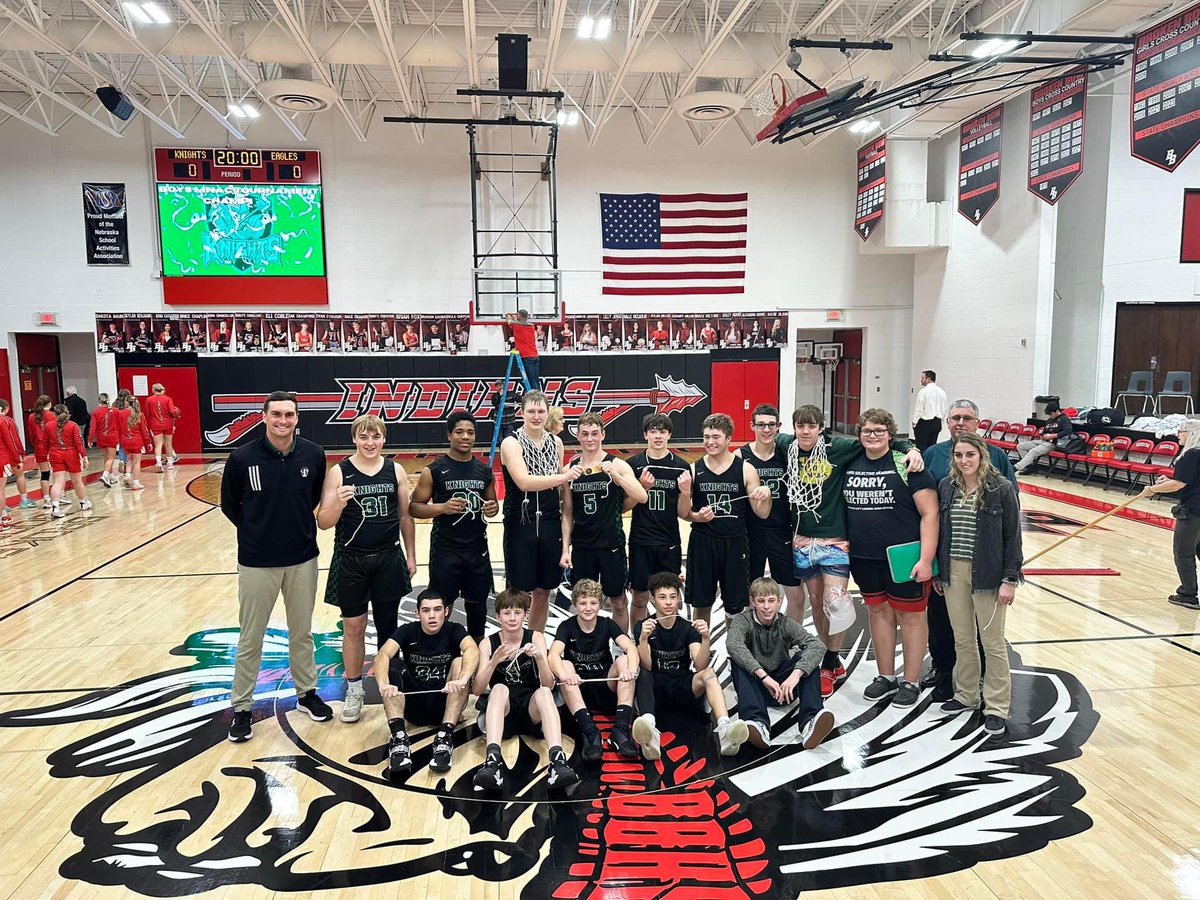 OUR KNIGHTS ARE VICTORIOUS OVER SOUTH LOUP TONIGHT 51-39!! STK are the MNAC 2024 Boys Basketball Champions!!🤩👏🏻🥇🏀⚔️