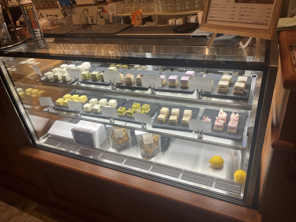 cafe&dining nurikabe(ヌリカベ)-恵比寿本店- tweet media