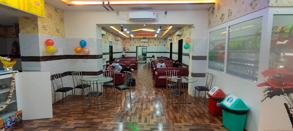 Executive waiting lounge launched today at Dadar Railway station,CR  in an earning model for our passengers providing enchanced comfort and generating additional revenue for Railways.
<a href="/srdcmmumbaicr/">Sr DCM, Mumbai, CR</a>