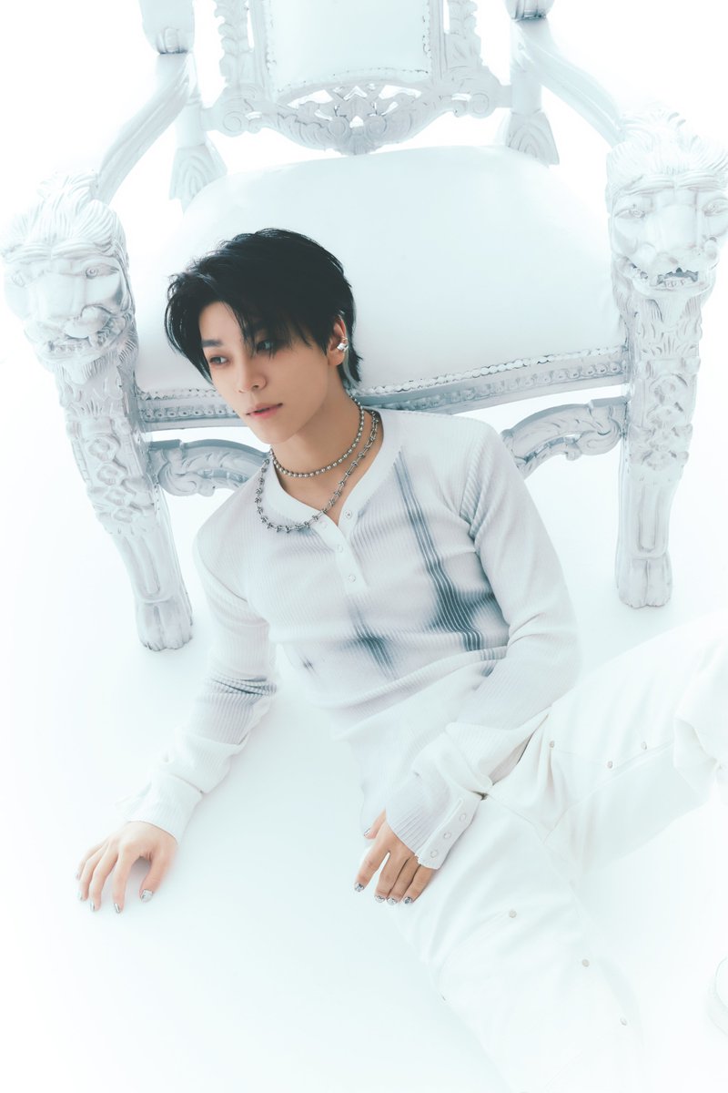 BOYSTORY_WORLD's tweet photo. BOY STORY 3rd EP <JI> 
Concept Photo. XINLONG

以光明之心展开新的反击

📍3rd EP <JI> Release
02. 03. SAT 6PM (CST)

🎧 Title Song <Alpha>

#BOSS #BOYSTORY 
#鑫隆 #XINLONG
#極 #JI #Alpha https://t.co/azvOfKtorM