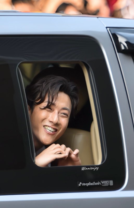 winnienjoy's tweet photo. พี่จอง น่ารัก น่าเอ็นดูมากกก เห็นแล้วใจฟู
#คัลแลนพี่จอง #พี่จอง 
#EffaclarxPJungCullen https://t.co/VTQjXrpjP3