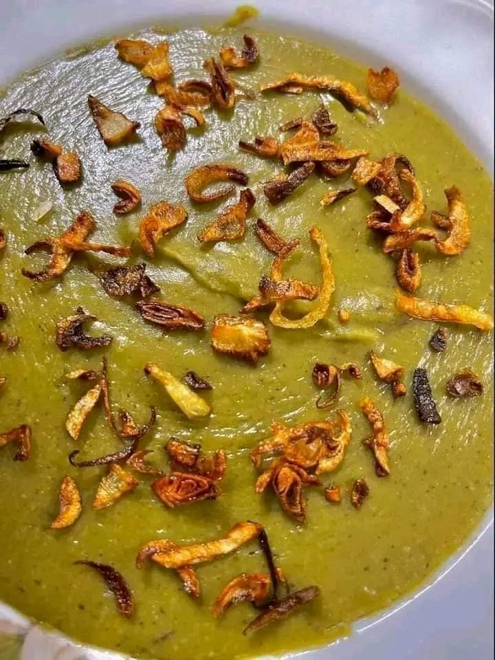 ده طبق ايه 🤔