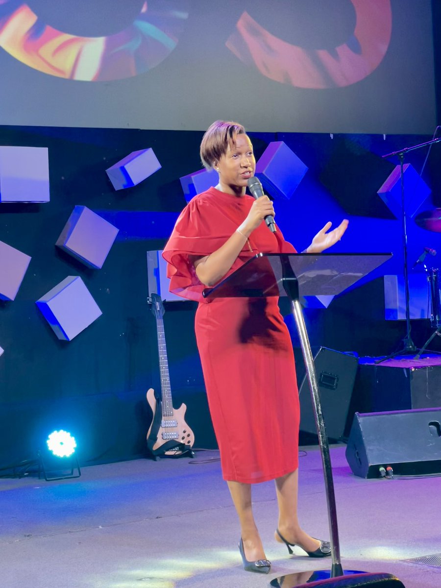 advantages of prayer!
pray without seizing. 
.
prayers releases great measure of faith - out goes anxiety, negativity, fear. 
.
prayer produces transformation - clarity of mind. consitent prayer will produce results.
.
<a href="/GAdikini/">Geogette Ochieng Ndabukiye</a> <a href="/thevivenation/">Vive Church</a>