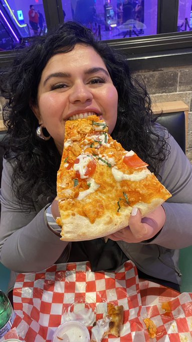 Celebrating 19 years in this industry today. It&rsquo;s my porn anniversary. Celebrating with pizza and a beer