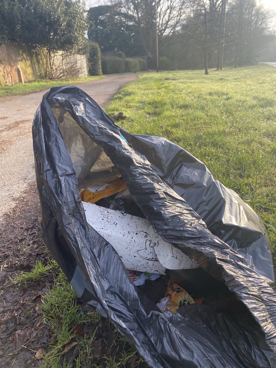 Frost on the ground, sun in the sky, sack foul of litter. What better way to start Sunday.