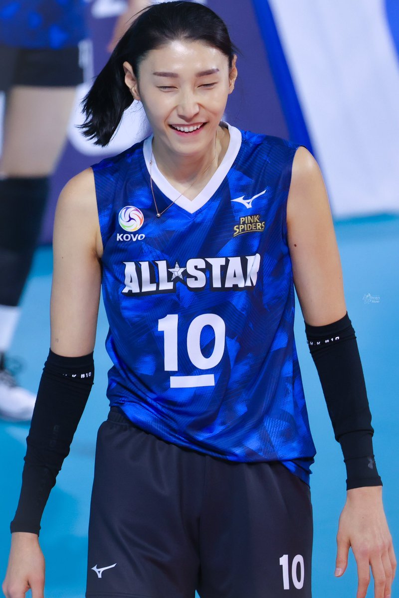 AsAlwaysMyMuse's tweet photo. 240127 올스타전

꺄하😆

#김연경 #Kimyeonkoung
@kimyk10 https://t.co/WhfofITOUy