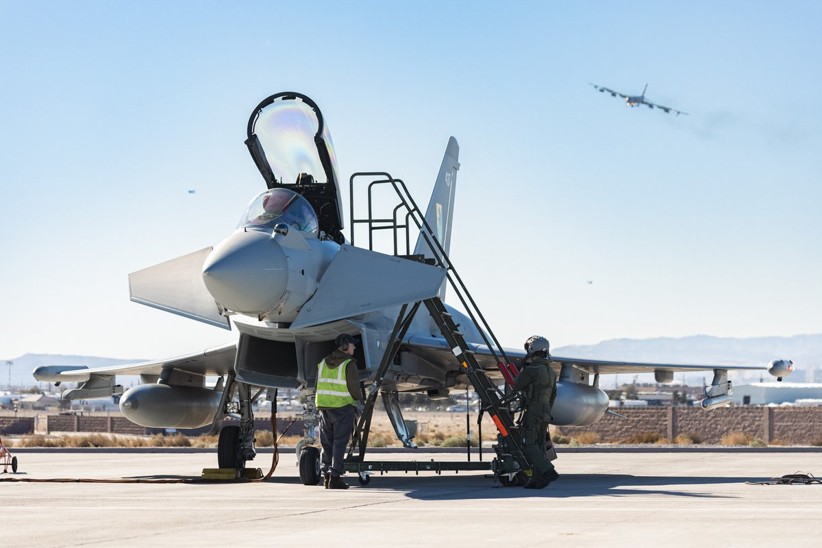 ChiefofAirStaff's tweet image. RAF Typhoons, a Voyager and Rivet Joint crews are honing their skills in the world’s most advanced air combat training exercise #RedFlag. Training with @USAirForce and @AusAirForce in realistic scenarios, ensures that we can fly and fight together. #StrongerTogether