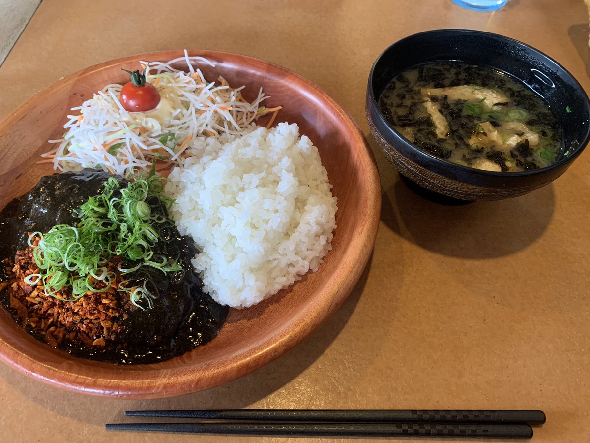 遅めの昼ご飯！
久々にクラスメイトと食べた！
