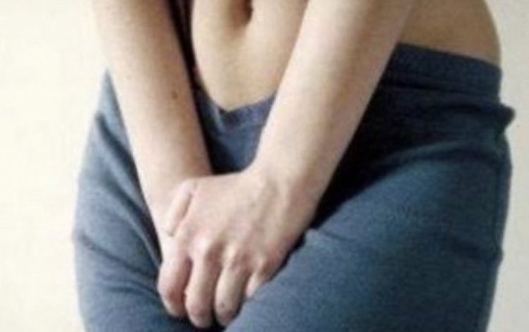 calma xereca ela só tem o sorrisão bonitokkjkjk😅