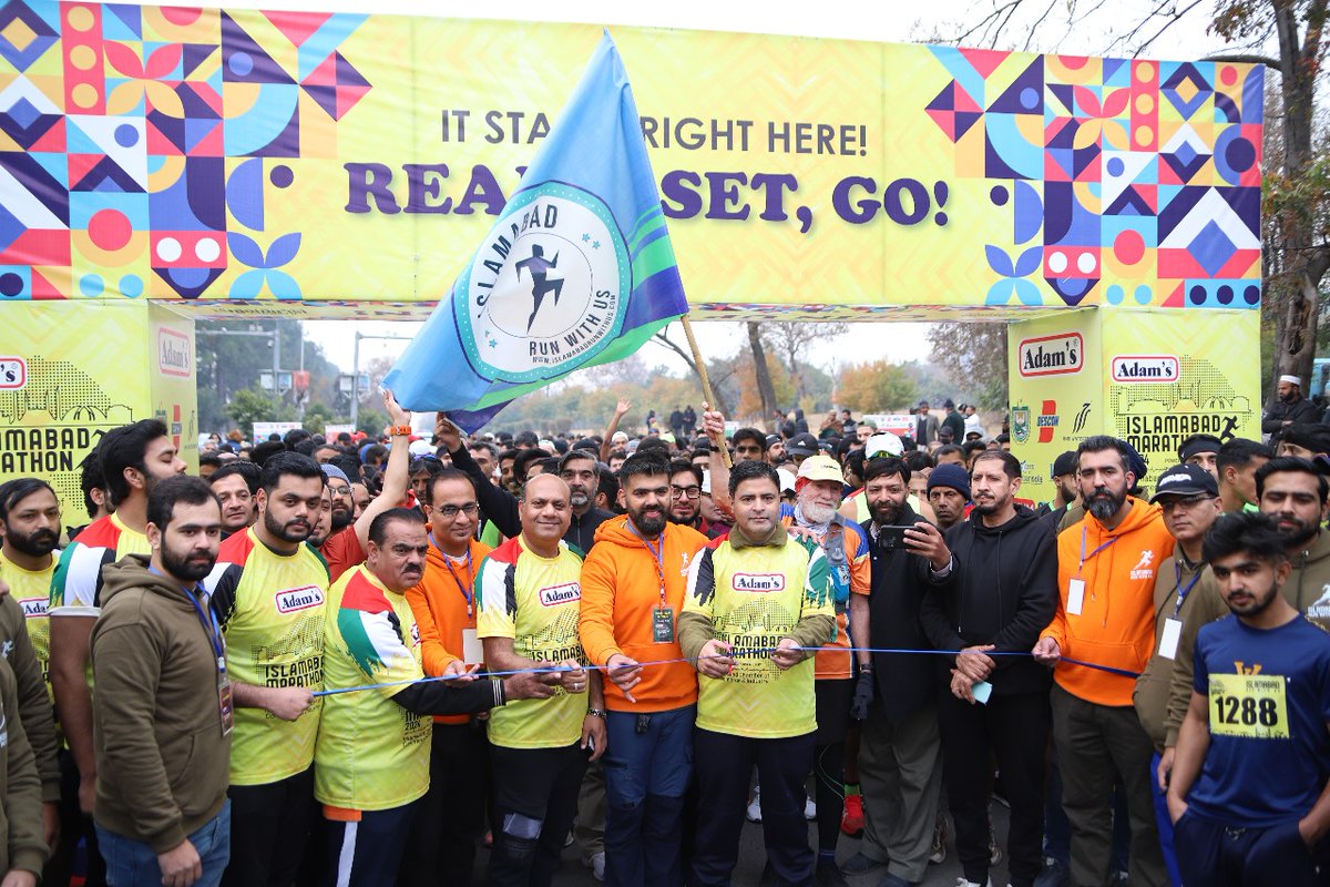 isbmarathon's tweet photo. Exciting Scenes from #IslamabadMarathon2024 

People from all across Pakistan have joined us today! 

🏃🏽‍♂️🏃🏽���♀️🎊🎊🏅🏅

#Running #IslamabadMarathon https://t.co/gqwqkU3e7z