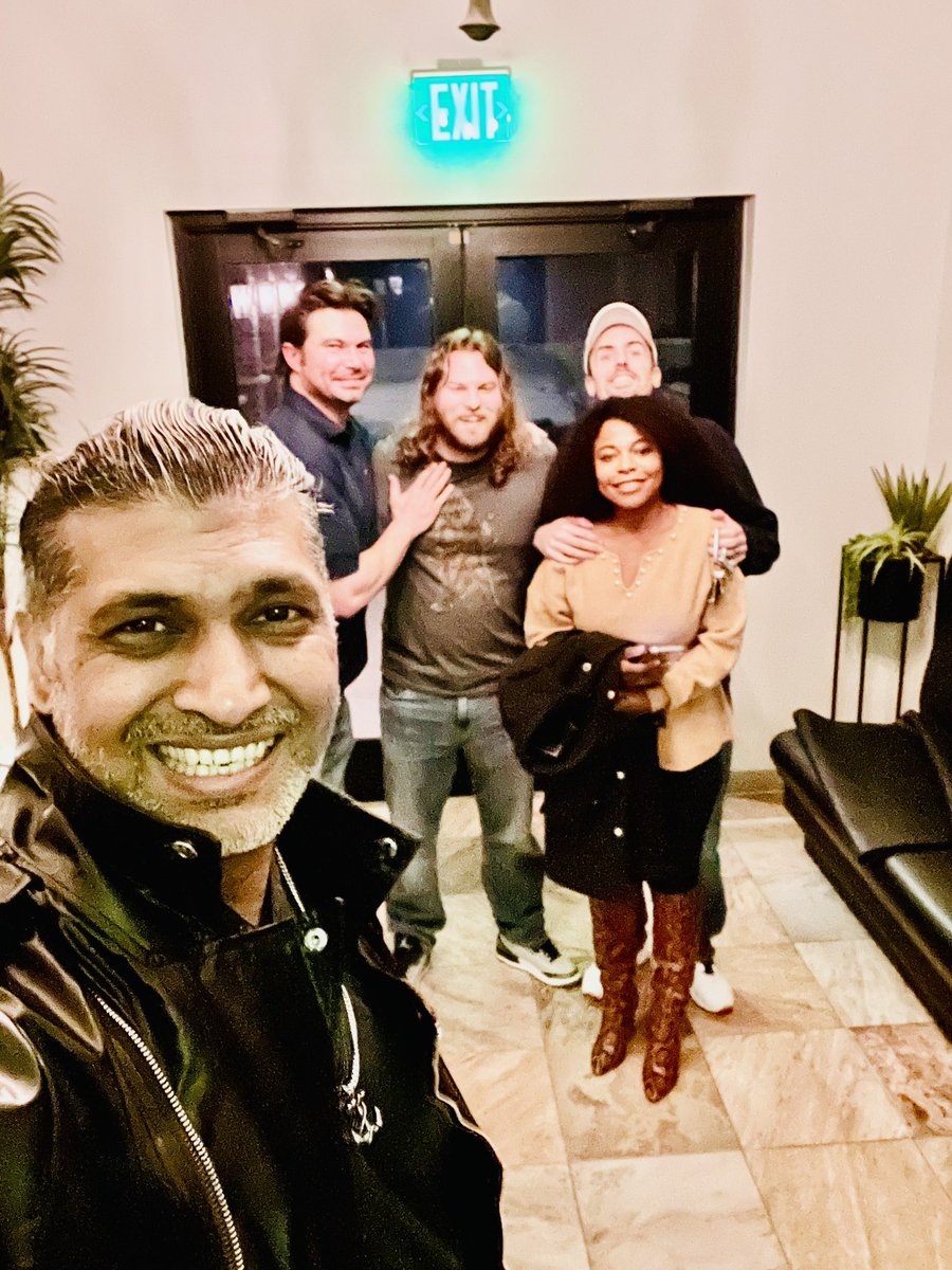 rnglobalgroup's tweet photo. I had a wonderful evening of MRHS theater attending Mama Mia with fellow faculty members and friends.  The show featured talented actors, beautiful singing, elite choreographed dances, harmonious musical instruments and superb props and costumes. Grabbed a bite to eat afterwards! https://t.co/dkGrb0ut5m