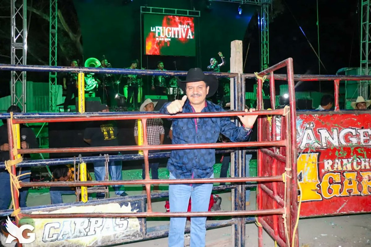 angelgarciaya's tweet photo. Excelente día amigas y amigos, les comparto el gran #Jaripeo que se llevó a cabo en #Ahuehuetzingo, Morelos.
Agradezco a la gente bonita de esa comunidad por su gran recibimiento, así como al Comité Organizador. 👑
¡Que vivan nuestras tradiciones!
#4García #YoSíSoyDeMorelos #MorelosNecesitaUnÁngel
#PorMorelos