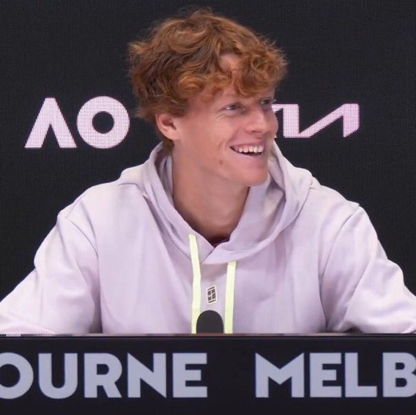 Sultanina41's tweet photo. #AusOpen
#Sinner
Solo 22 anni ma una maturità mentale che gli permette di gestire momenti e incontri complicati.
Oggi, finale #AustralianOpen24 , ci farai sognare come sempre
Vola, Jannik, vola 🎾🎾🎾 https://t.co/QGU2ujbU0D