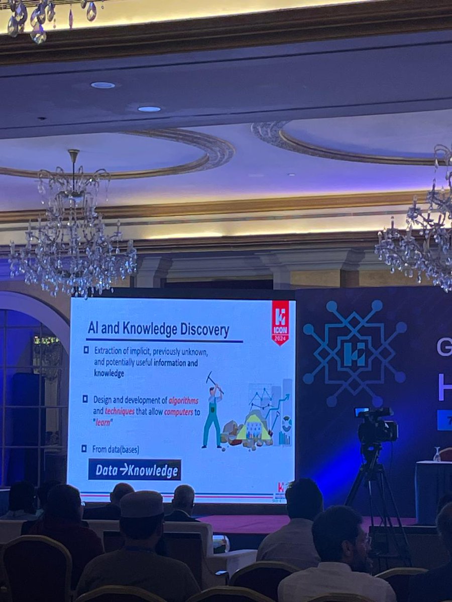 AdnanSP_'s tweet image. Exploring the impact of AI in Pakistani healthcare at #ICON24! Dr. Ishrat Jabeen, Dr. Azra Naseem, and Prof. Dr. Atta-ur-Rahman are shedding light on AI's transformative journey in healthcare. @IHHN_PK