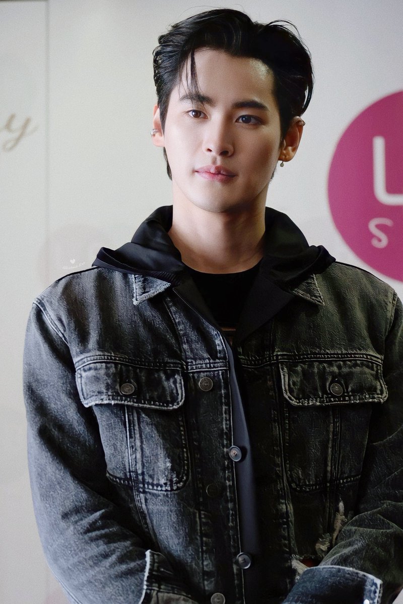 allaboutkao's tweet photo. 🥺🖤😼
@numberx9th 
#LABSocietyxOnedaywithkao #onedaywithkaonoppakao #number_9th 
#งุ้งงิ้งๆของนพเก้า https://t.co/JbdGMyuXM8